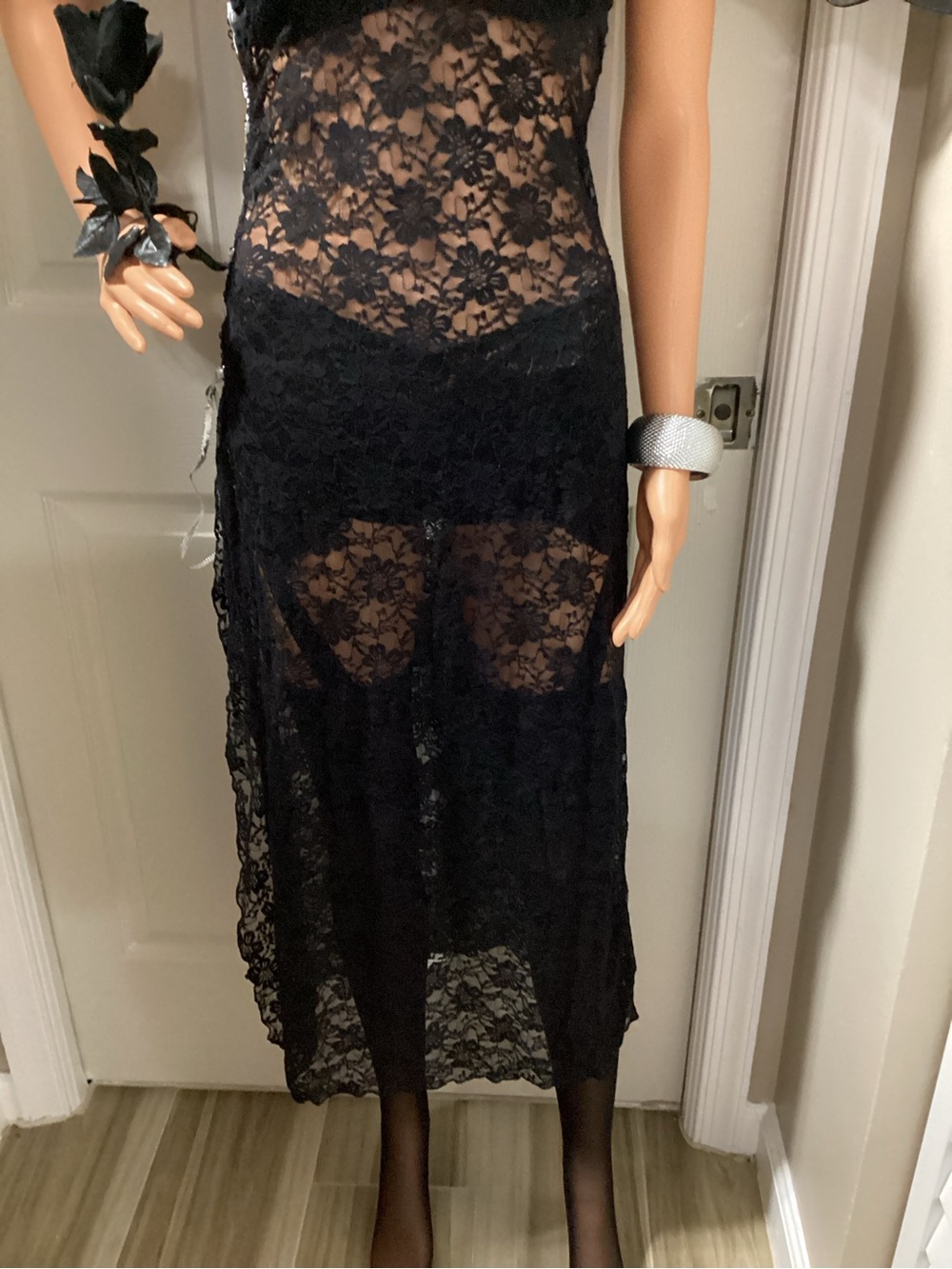 Dark Angel with Wings Halloween Costume - Picture 4 of 11
